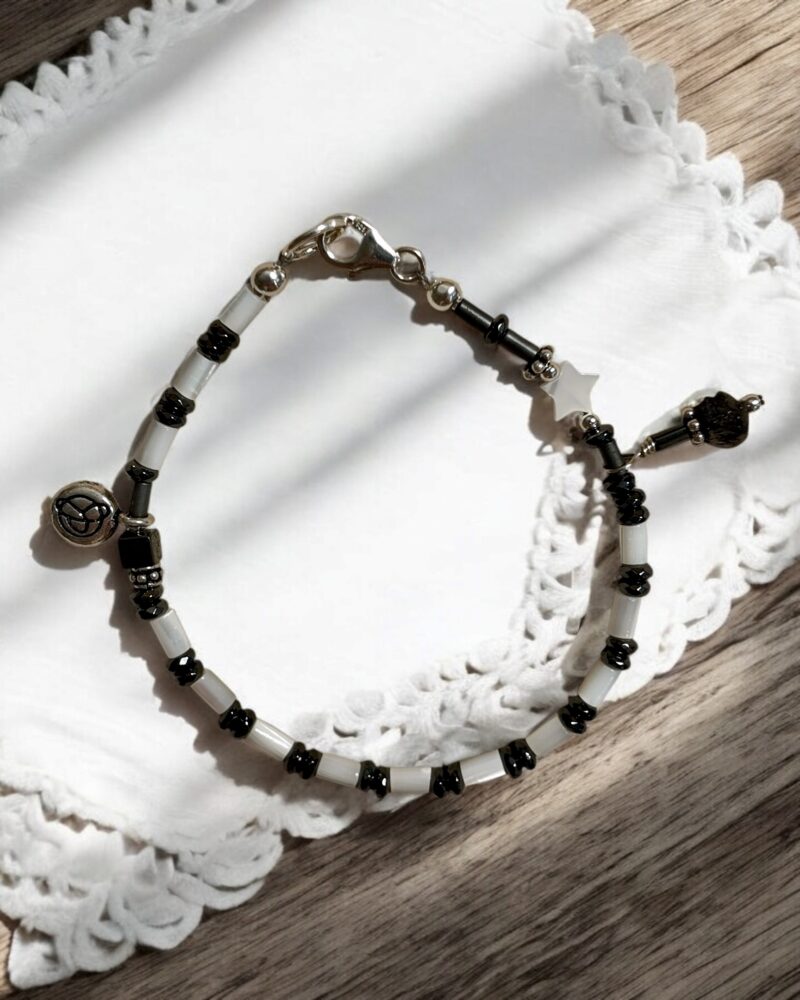 Pearl and Hematite Dangle Bracelet