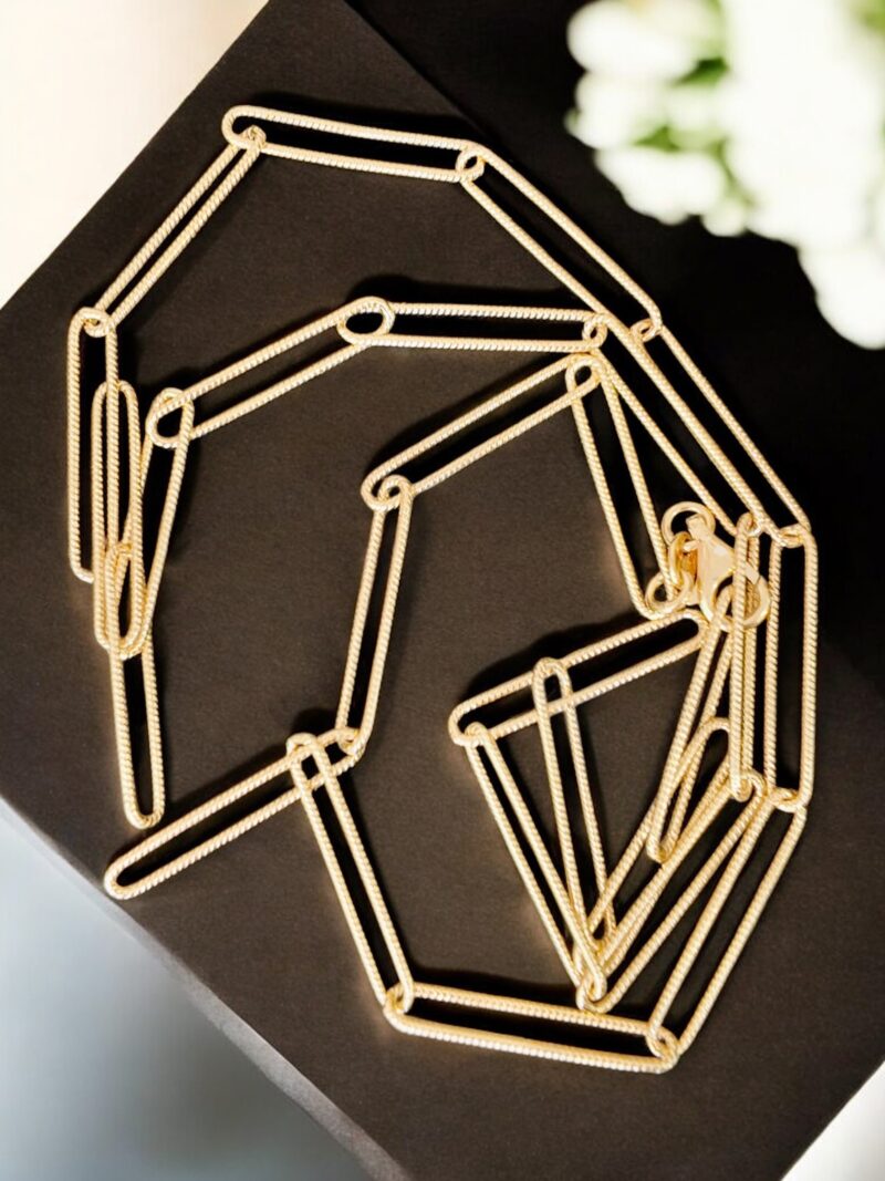 Textured Paperclip Chain Necklace - Image 2