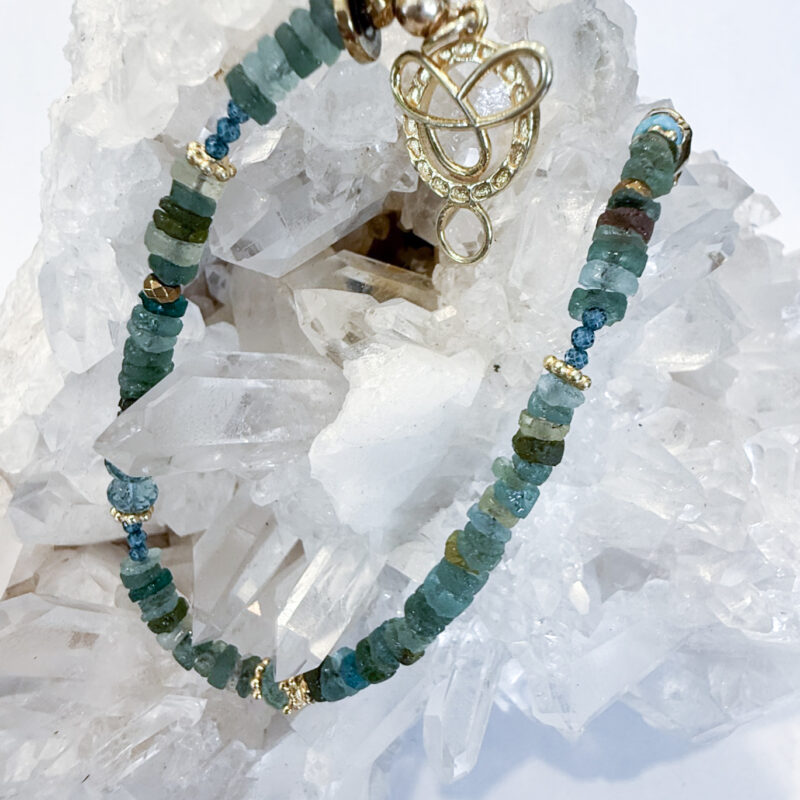 Emerald and Ancient Glass bracelet